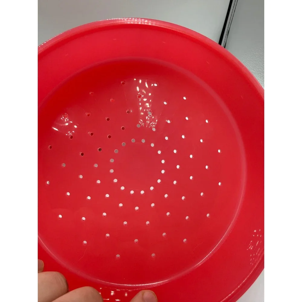 Tupperware Microwave Steamer Set 1.6L 1.5 Qt Red White 3 Piece Bowl‎ Insert Lid